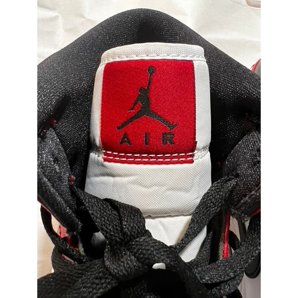 Nike Air Jordan 1 Mid Reverse Bred Retro Red 554724069 Sz 9 Box Streetwear‎ - Picture 4 of 16